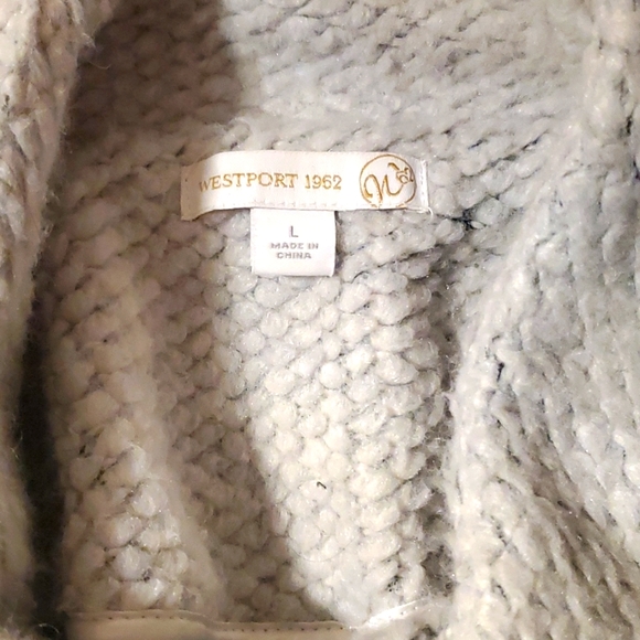 Jacket - Picture 2 of 5